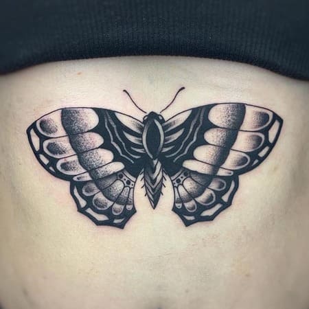 tatuajes mariposas old school en Zaragoza