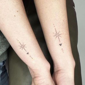 tatuajes pequeños en zaragoza estrella y corazón