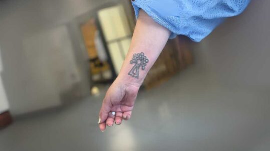 Tatuajes de la Virgen del Pilar Tatuajes de la Virgen del Pilar en Zaragoza Barbarroja Tattoo estudio de tatuajes en Zaragoza