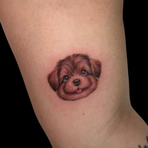tatuajes en el brazo en zaragoza microrrealismo perro