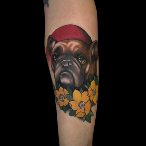 tatuajes en el brazo en zaragoza neotradicional bulldog