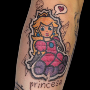 tatuaje cartoon peach mario bros